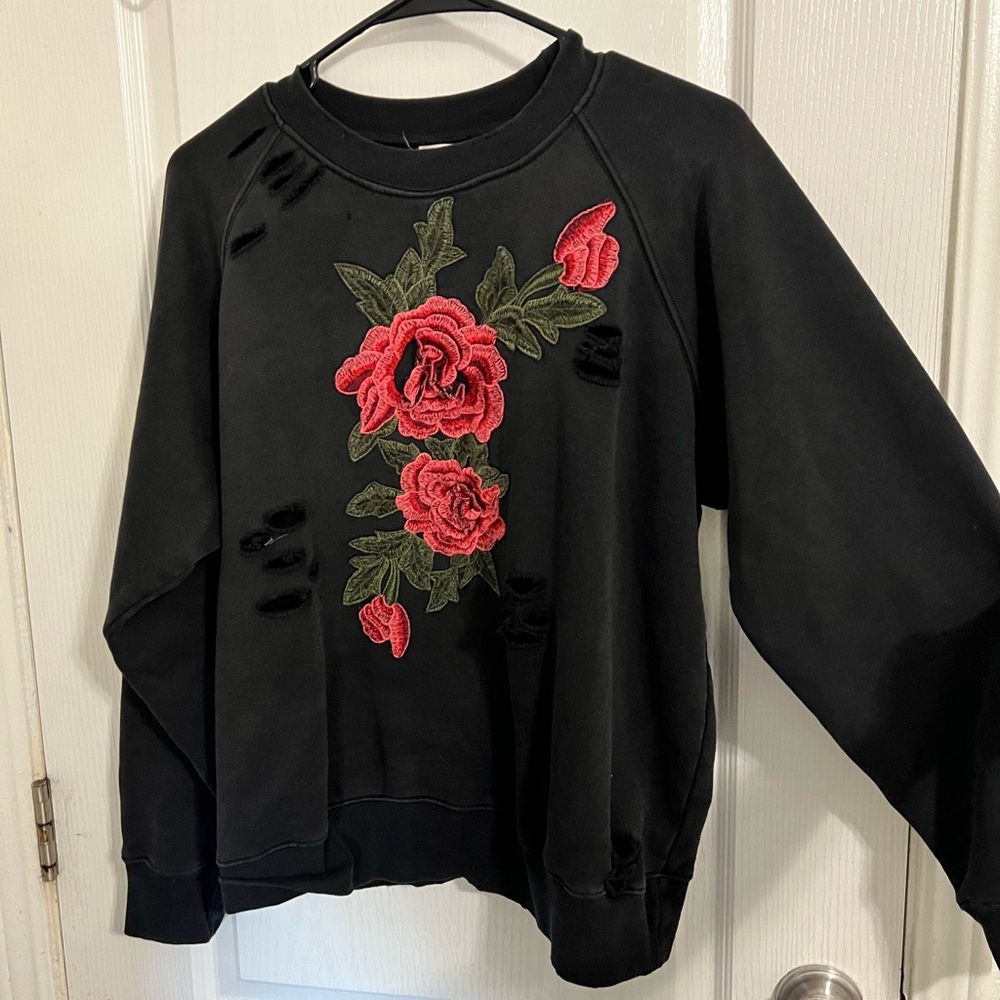 Emma & Sam rose sweater